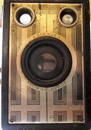 Six-16 Brownie Junior Box Camera