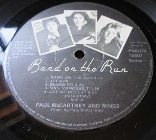 Paul McCartney and Wings Band on the Run (Including Poster) XEX 929-11/XEX 930-12
