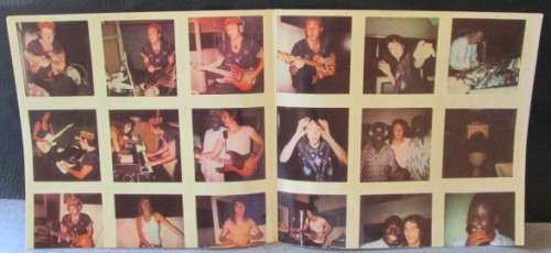Paul McCartney and Wings Band on the Run (Including Poster) XEX 929-11/XEX 930-12