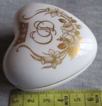 Oakley Chine Trinket Heart Box Charles and Diana