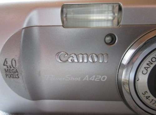 Canon A420 4.0 Mega Pixels (Untested)
