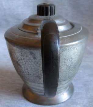Teapot Civic Teapot No 3368