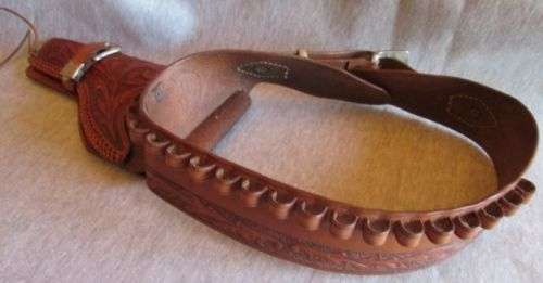Left Hand Gun Holster and Belt