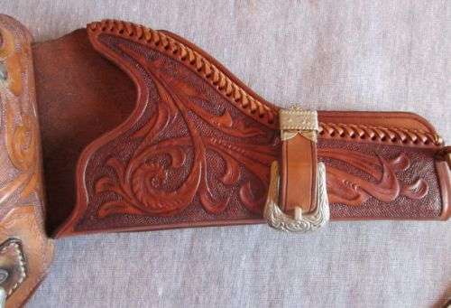 Left Hand Gun Holster and Belt