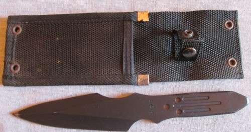 Rigid Throwing Knife (RG 657)