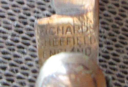 VINTAGE RICHARD SHEFFIELD TINY POCKET KNIFE