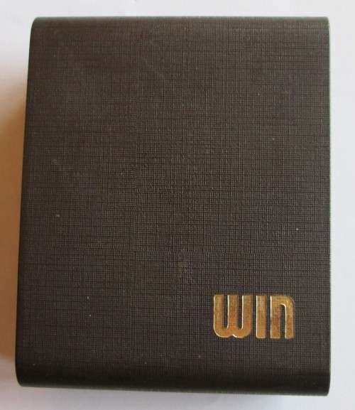 WIM BATTER ELECTRIC CASE AND WHITE HORSE LIGHTER 33