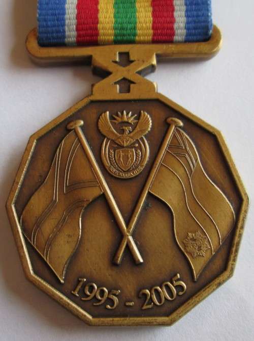 SAPS / SOUTH AFRICA POLICE SERVICE MEDALS COLLECTION (x4)