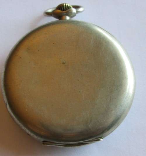 OMEGA NOT MAGNETIC POCKET WATCH SWISS 15 JEWELS NR. 10915375 VINTAGE - WORKING CONDITION