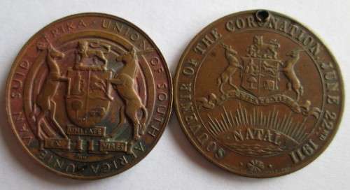 ASSORTED COMMEMORATIVE MEDALS QUEEN MARY AND KING GEORGE (x4 LOT)