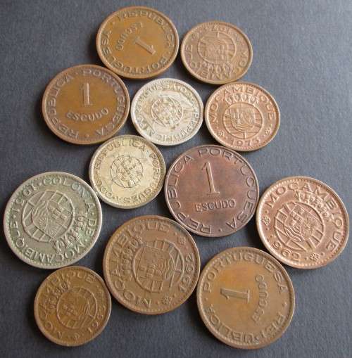 ASSORTED MOZAMBIQUE 1/5/50 CENTAVOS -ESCUDOS 1943/51/53/57/60/62/73 (LOT)