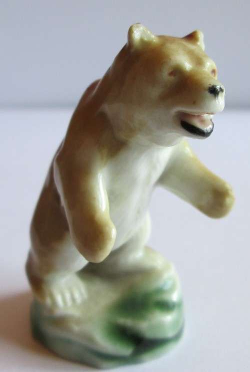 WADE GRIZZLY BEAR SET NINE NORTH AMERICA ANIMALS 1954-1958  (SEE DESCRIPTION)