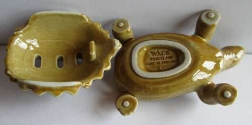 WADE TORTOISE THE TORTOISE FAMILY 1958-1988 FULL BACK (SEE DESCRIPTION)