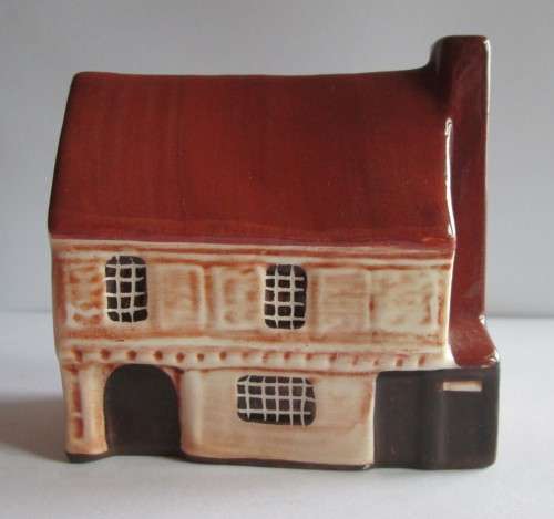 MUDLEN END STUDIO FELSHAM HOUSE FIGURINE CERAMIC ORNAMENT (SEE DESCRIPTION)