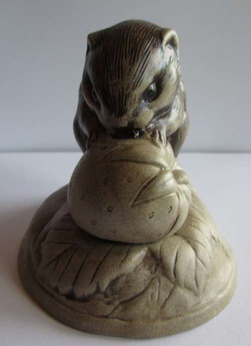 SQUIRREL POOLE POTTERY STONEWARE WILDLIFE