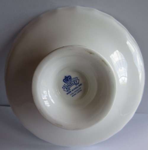 H.R.H PRINCE OF WALES AND LADY DIANA AYNSLEY COMMEMORATIVE BOWL ON FOOT  (SEE DESCRIPTION)