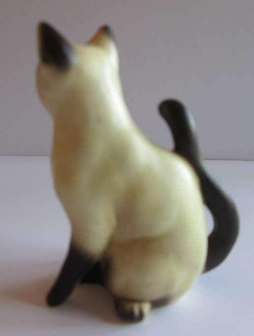 VINTAGE SIAMESE CERAMIC CAT - JAPAN (SEE DESCRIPTION)