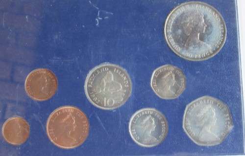 1982 FALKLAND ISLANDS LIBERATION COIN SET