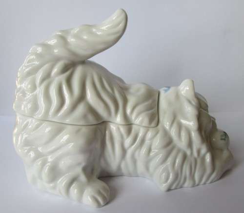 TRINKET BOX CHEST CONTAINER WHITE KITTY THEMED SOUTHERN HEIRLOOMS (SEE DESCRIPTION)