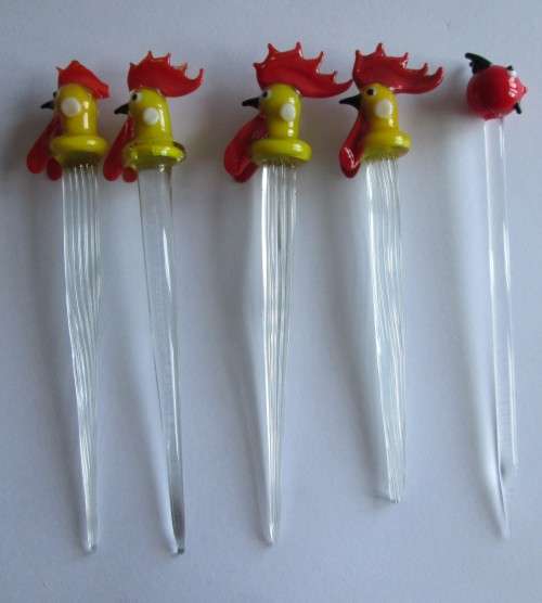 CHICKEN HEADS GLASS ORNAMENTS x5 - A623