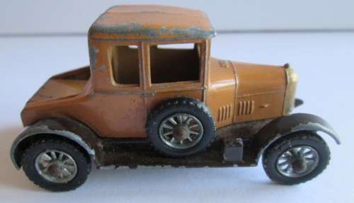 1926 MORRIS COWLEY `BULLNOSE` No 8 (MODELS OF YESTERYEAR MADE IN ENGLAND)