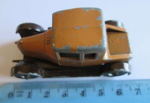 1926 MORRIS COWLEY `BULLNOSE` No 8 (MODELS OF YESTERYEAR MADE IN ENGLAND)