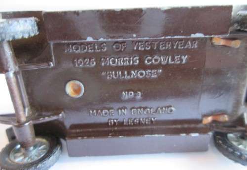 1926 MORRIS COWLEY `BULLNOSE` No 8 (MODELS OF YESTERYEAR MADE IN ENGLAND)