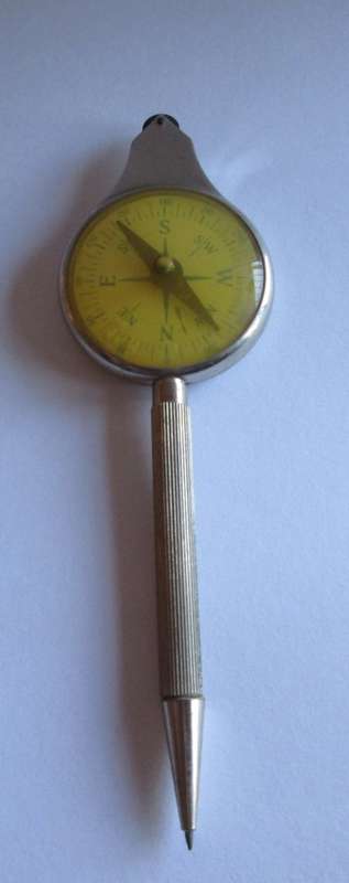 VINTAGE 1945 COMBINED MAP MEASURER AND MAGNETIC COMPASS (WESTERN GERMANY) - IN ORIGINAL CASE