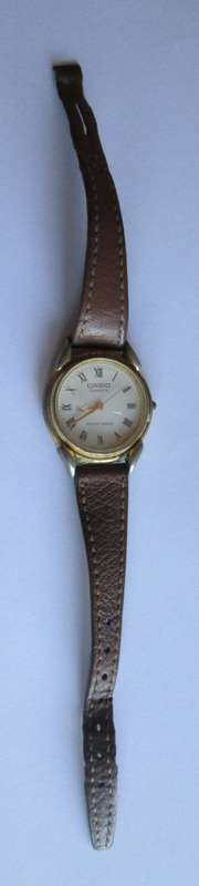 CASIO QUARTS WATCHES (x2) - UNTESTED