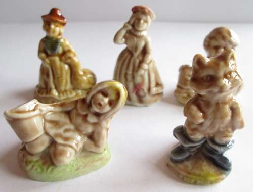 WADE NURSERY RHYME MINIATURE NURSERIES SECOND ISSUE 1972-1979 "WADE ENGLAND" (SEE DESCRIPTION)