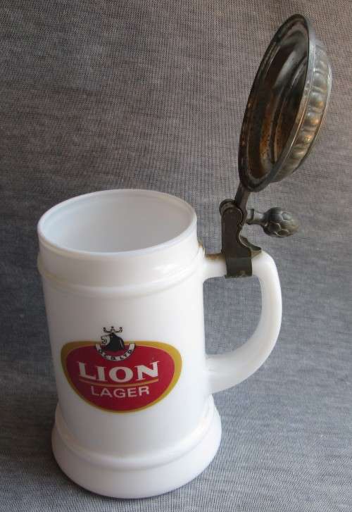 LION LAGER (BMF) BIERSEIDEL MADE IN GERMANY (SEE DESCRIPTION)