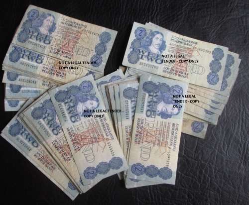 TWO RANDS SOUTH AFRICA NOTES x69 (LOT)