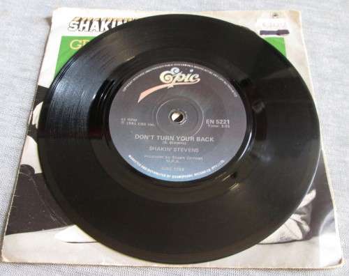 SHAKIN` STEVENS - GREEN DOOR 1981 (ENS 5221) 45 RPM