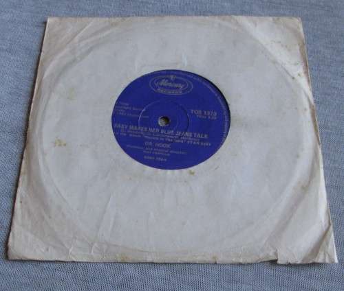 DR. HOOK - 1982 BABY MAKES HER BLUE JEANS TALK/THE TURN ON (TOS 1373) 45 RPM RECORD - A3365