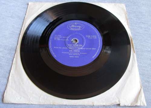 DR. HOOK - 1982 BABY MAKES HER BLUE JEANS TALK/THE TURN ON (TOS 1373) 45 RPM RECORD - A3365