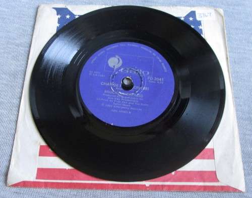 BROOKLYN EXPRESS - SIXTY NINE 1982 (PD 2041) 45 RPM RECORD