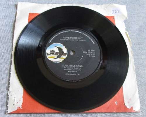 SUGARHILL GANG - RAPPER`s DELIGHT 1980 (RPM 00/532) 45 RPM RECORD