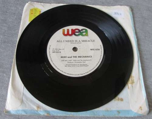 MIKE AND THE MECHANICS - ALL I NEED IS A MIRACLE 1985 (WIS 636) 45 RPM RECORD
