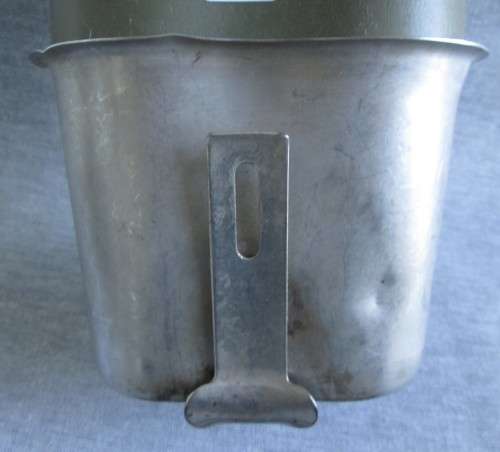 SADF WATER BOTTLE WITH FIRE BUCKET AND CUTLERY