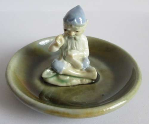 Tailor Pin Tray Wade Lucky Leprechauns