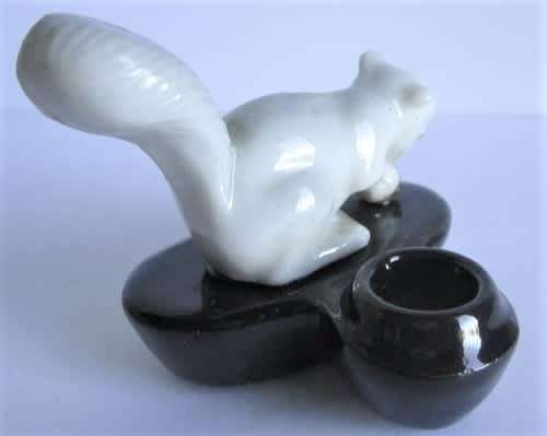 Squirrel Wade Zoo lights Candleholder