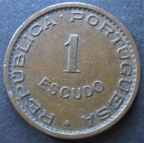 1 ESCUDO 1968 MOCAMBIQUE COIN / PORTUGAL