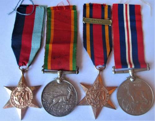 WORLD WAR MEDALS 1939 - 1945 AFRICA SERVICE / THE WAR and STAR MEDALS - A. FREEMAN WITH DOCS - RAK34