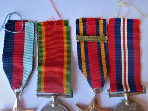 WORLD WAR MEDALS 1939 - 1945 AFRICA SERVICE / THE WAR and STAR MEDALS - A. FREEMAN WITH DOCS - RAK34