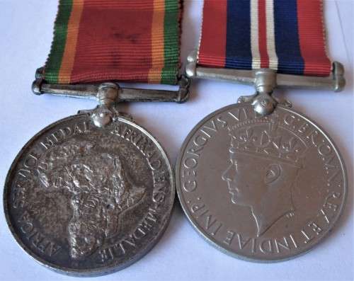 WORLD WAR MEDALS 1939 - 1945 AFRICA SERVICE / THE WAR and STAR MEDALS - A. FREEMAN WITH DOCS - RAK34
