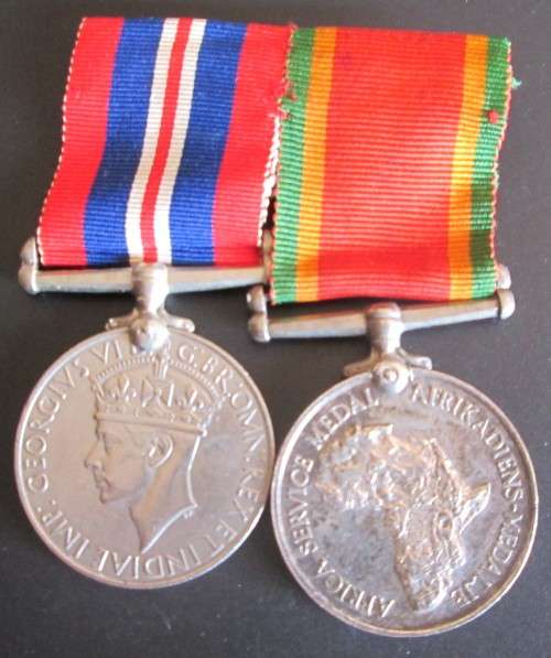 1939 to 1945 Medal Selection of a Family Group Thomlison