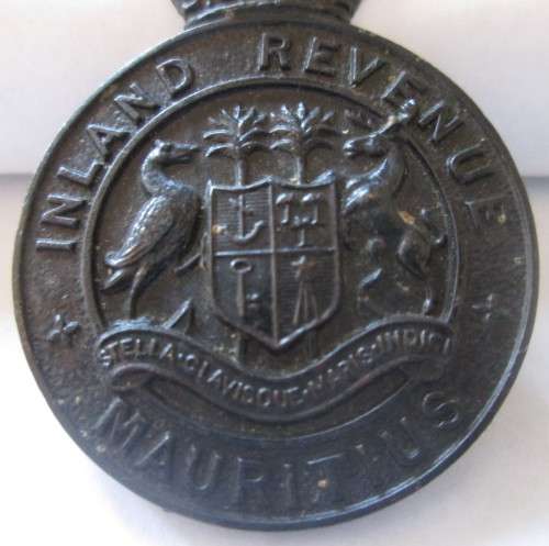 INLAND REVENUE MAURITIUS BADGE - RAK404