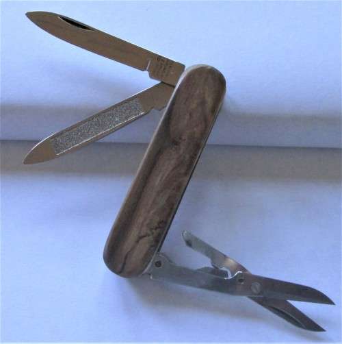 WENGER DELEMONT SWITZERLAND POCKET KNIFE - RAK490
