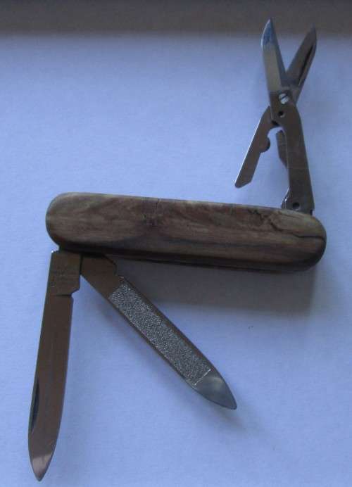WENGER DELEMONT SWITZERLAND POCKET KNIFE - RAK491