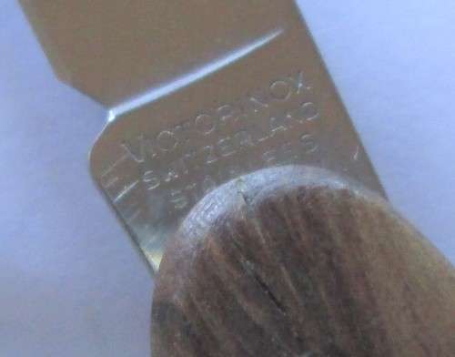 VICTORINOX POCKET KNIFE SWITZERLAND - RAKK/17